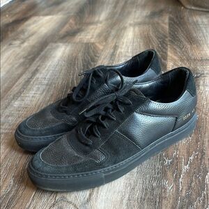 COMMON PROJECTS black bball duo sneakers